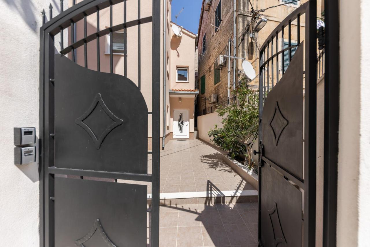 Apartment Sergio Split Exterior foto