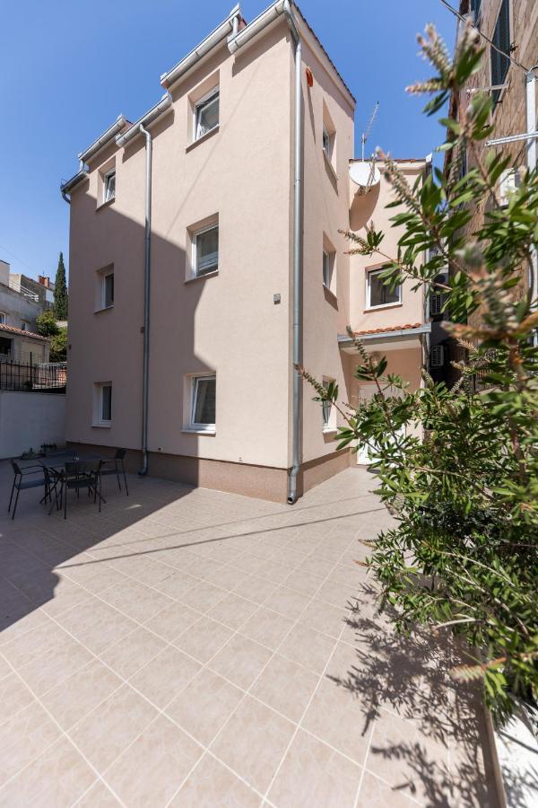 Apartment Sergio Split Exterior foto